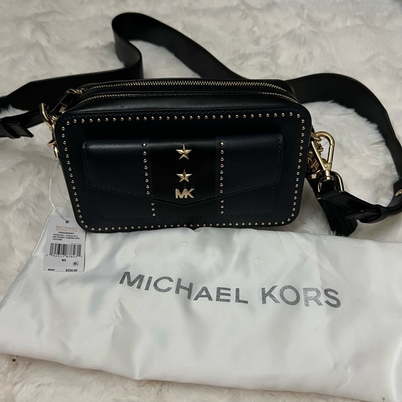 💕 Michael Kors Small Pocket Studded Leather Camera Bag in Admiral Black - Picture 3 of 16